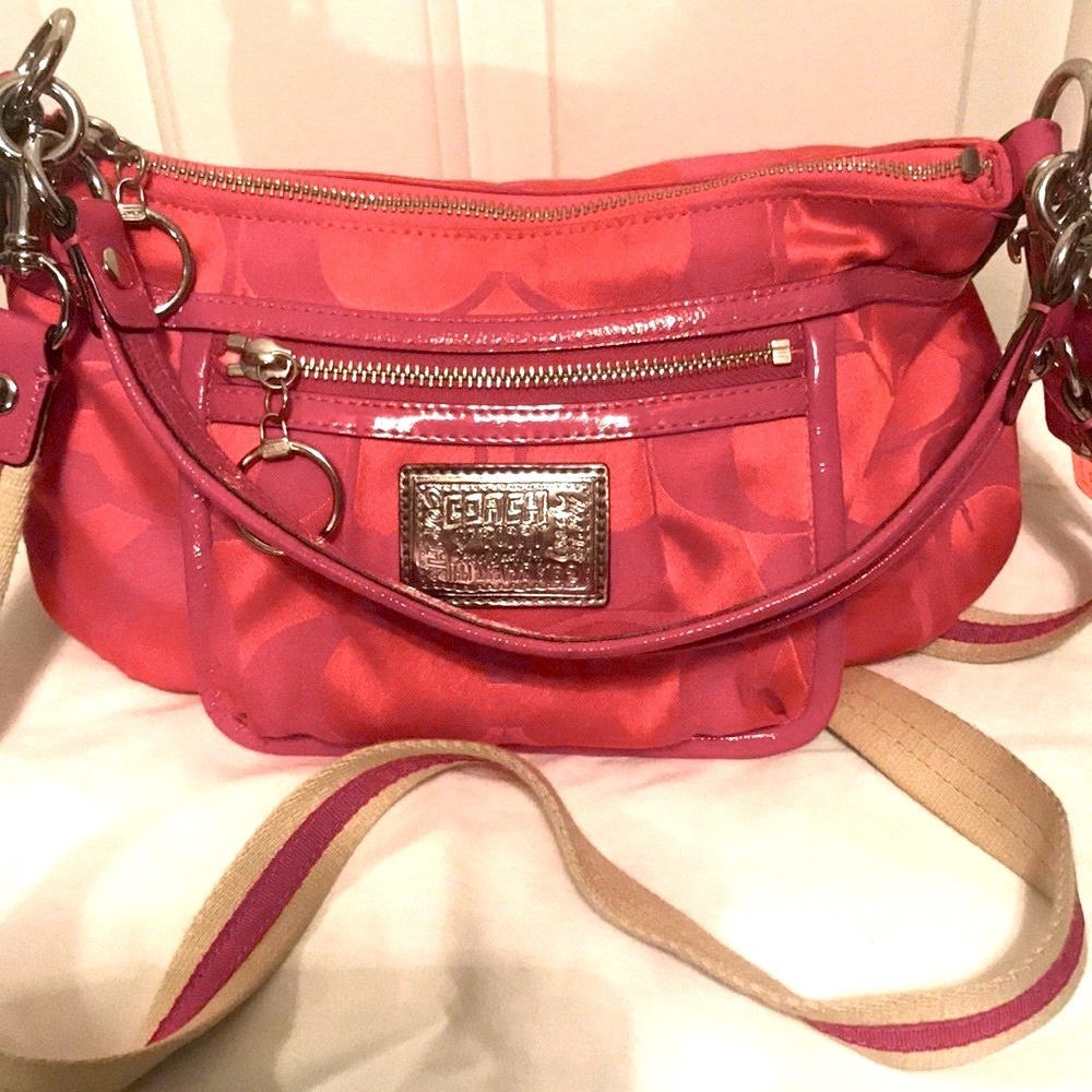 Authentic Coach Purse - Picture 2 of 8